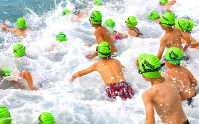 École de l’eau de l’ONN. Jeux aquatiques pour enfants – Olympic Nice Natation.