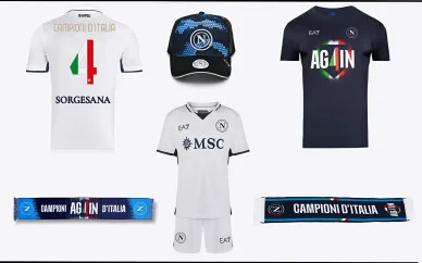 Assortimento del merchandising SSC Napoli store SSC Napoli store