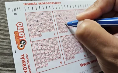 Hatoslottó hat szám