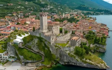 Lago di Garda, città di Malcesine Malcesine Lago di Garda