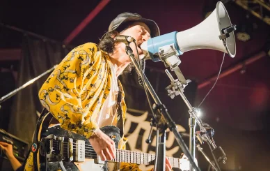 キングヌーサウンドとボーカル