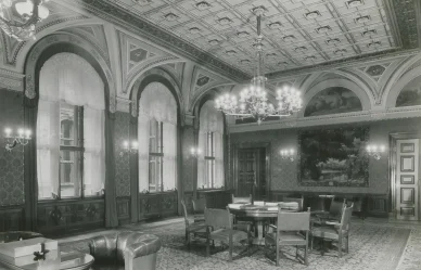 Budova českého ministerstva financí 1919 velký sál