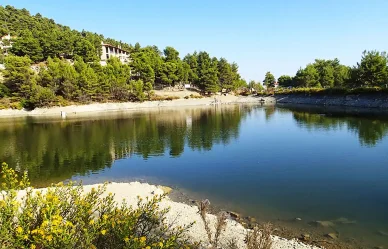 Λίμνη Μπελέτσι 