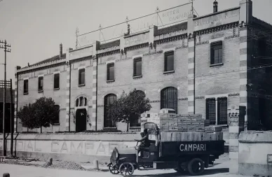 La fabbrica Campari, 1906 fabbrica Campari
