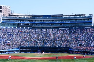 横浜スタジアムでの野球