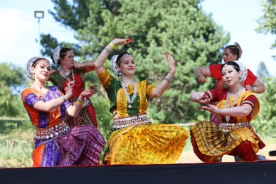 Індійський танцювальний колектив