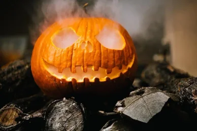 Μύθος του Jack-o'-lantern και του σιδερά Jack «Jack-o'-lantern» και ο μύθος του σιδερά Jack