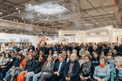 Lesung eines bekannten Autors auf der Leipziger Buchmesse 2026