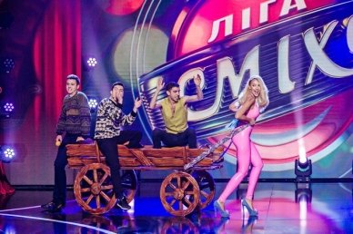 Оля Полякова в “Лізі сміху”