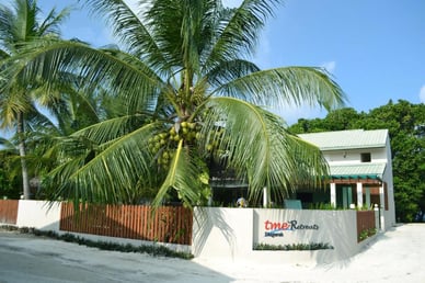 TME Retreats Dhigurah