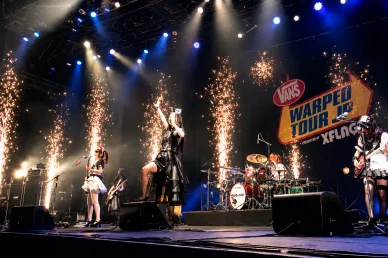 出演した音楽フェス フェスティバルでのBandmaid Warped Tour