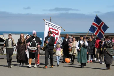 Iceland National Day: Independence Day on 17 June People celebrate