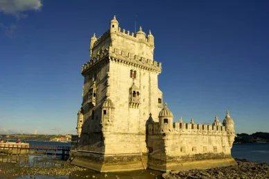 Torre Baleno, bairro de Belém