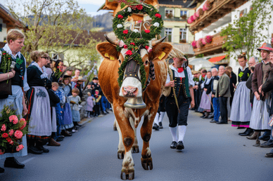 Pfingsten - einer traditionellen Festprozession