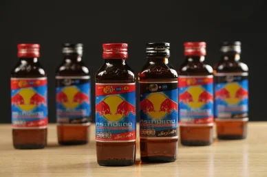 Bevanda thailandese Krating Daeng Krating Daeng
