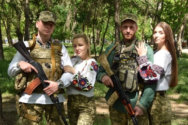 День вишиванки в Україні