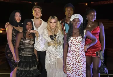 Πόσα παιδιά έχει η Μαντόνα και ποια είναι αυτά