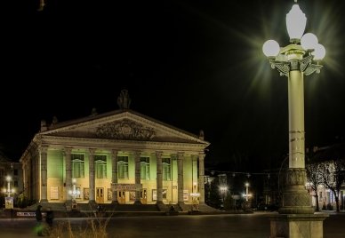 Театральна площа у Тернополі