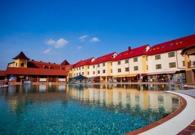 Термальні басейни, Берегове