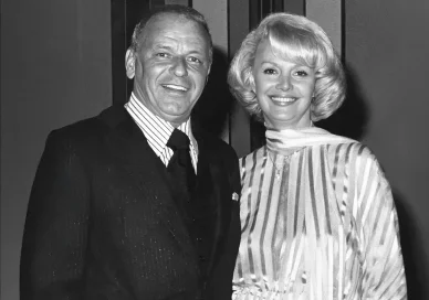 Μπάρμπαρα Μαρκς και Σινάτρα