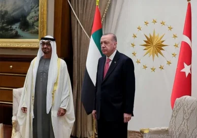 محمد بن زايد في لقاء دبلوماسي