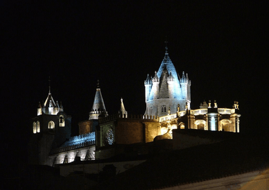 Catedral de Évora à noite