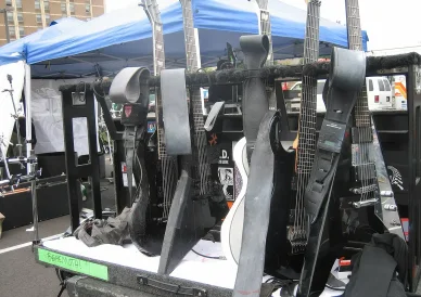 Instrumentarium Behemoth band 