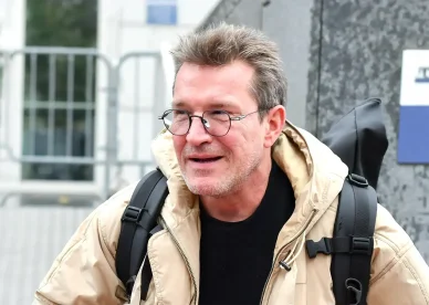 Benjamin Castaldi Bungalow 21 actualité. Benjamin Castaldi podcast Bungalow 21.