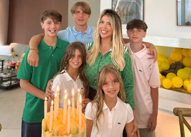 Los hijos de Wanda Nara Wanda Nara con sus hijos