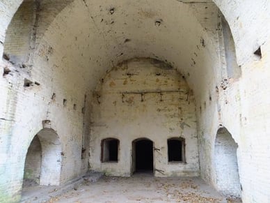 Колишня церква, Тараканівський форт