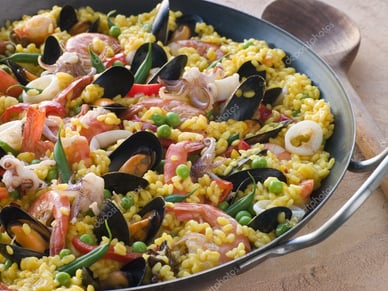 Paella aux fruits de mer d’Espagne.