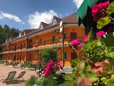 Галицький Двір