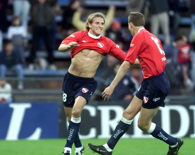 Diego Forlán en Club Independiente Diego Forlán jugador de Independiente