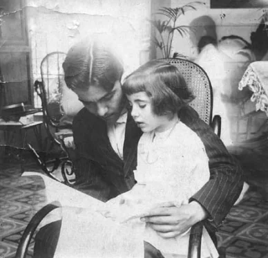 Federico García Lorca e una bambina