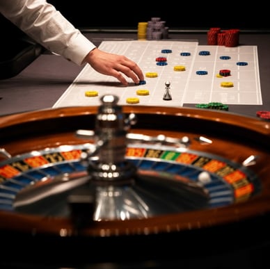 Merkur Casino Duisburg Roulettetisch mit Kessel und Einsätzen