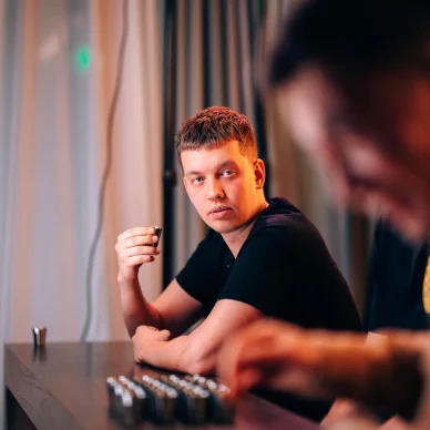 Микола Зирянов