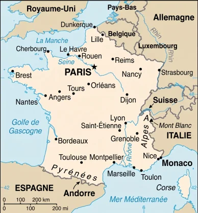 Carte détaillée de France. Carte de France avec villes et frontières.