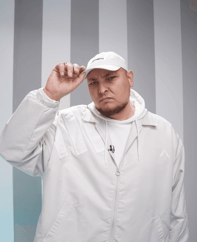 Український стендап-комік Андрій Бережко, один із ключових резидентів та засновників Бродячого стендапу Стендап-комік Андрій Бережко