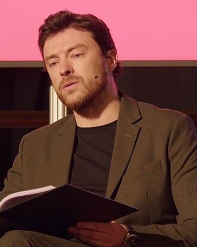 Gavin Drea,  voice Vincent (male V)