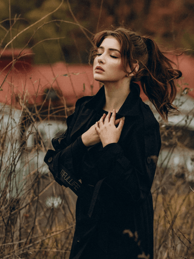 Українська акторка Катерина Тишкевич під час фотосесії Українська акторка Катерина Тишкевич