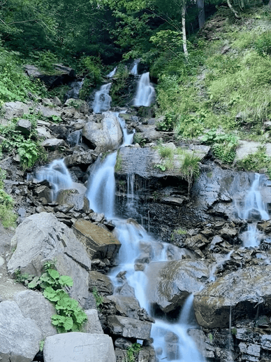 Труфанецький водоспад, Карпати Труфанецький водоспад