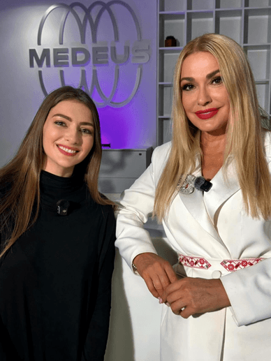 Катерина Тишкевич та народна артистка України Ольга Сумська в клініці «Medeus» Катерина Тишкевич та народна артистка України Ольга Сумська