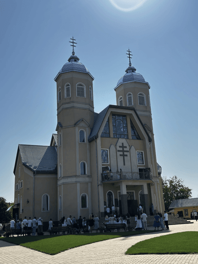 Нова церква Успіння Пресвятої Богородиці Церква Успіння Пресвятої Богородиці