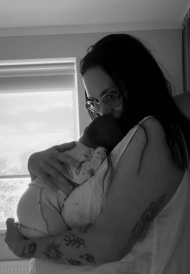 Стендап-комікеса Алла Волкова вдруге стала мамою Алла Волкова вдруге стала мамою
