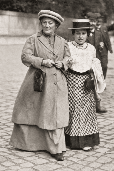 Клара Цеткін та Роза Люксембург у вересні 1910 року в місті Магдебург Клара Цеткін та Роза Люксембург