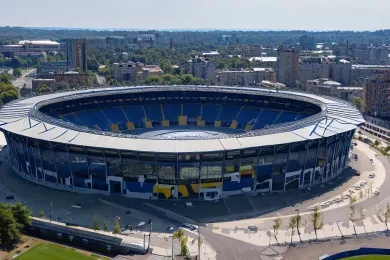 アリーナ・リヴィウ