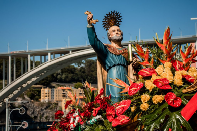 Como celebrar o dia de São Pedro?