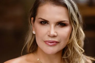 Katia Aveiro - irmã de Ronaldo