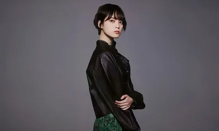 平手友梨奈 (Yurina Hirate)